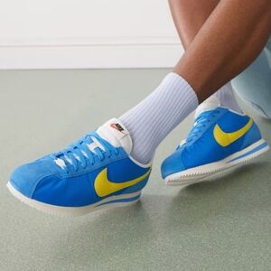 Nike Cortez Textile Men's Shoes Sz 8